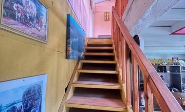 Casa en venta c/ estacionamiento en Yumbel