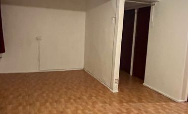 Departamento en arriendo c/ estacionamiento en Estadio Nacional