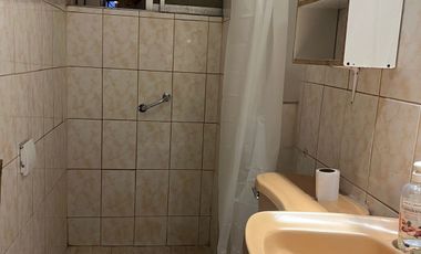 Departamento en arriendo c/ estacionamiento en Estadio Nacional