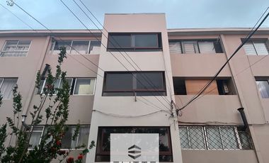 Departamento en arriendo c/ estacionamiento en Estadio Nacional