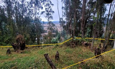 Terreno de venta en Subida a Turi – código:22035