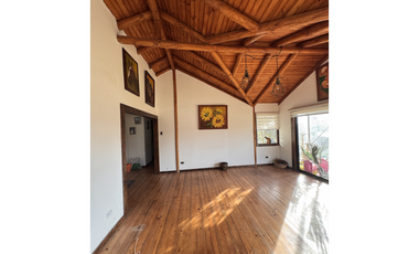 Acogedora casa en Santa Adela