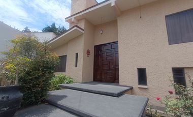 Casa en venta Club de Golf  San Carlos  Metepec Privada Paseo San José vista al campo de golf