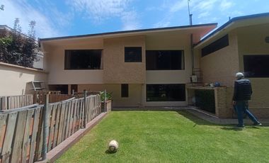 Casa en venta Club de Golf  San Carlos  Metepec Privada Paseo San José vista al campo de golf