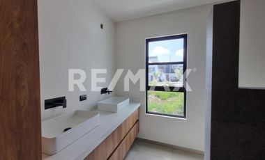 ESTRENA CASA CON OPCION A CUARTA RECAMARA EN PLANTA BAJA  - (3)