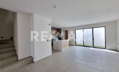 ESTRENA CASA CON OPCION A CUARTA RECAMARA EN PLANTA BAJA  - (3)