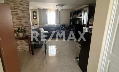 CASA EN VENTA EN JARDINES DEL ALBA  - (3)