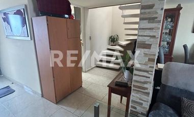 CASA EN VENTA EN JARDINES DEL ALBA  - (3)