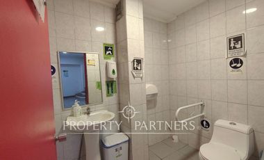 Céntrica clínica dental full equipada