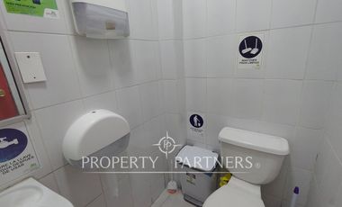 Céntrica clínica dental full equipada