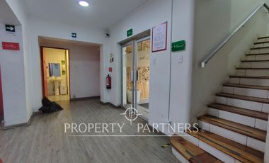 Céntrica clínica dental full equipada