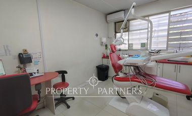 Céntrica clínica dental full equipada