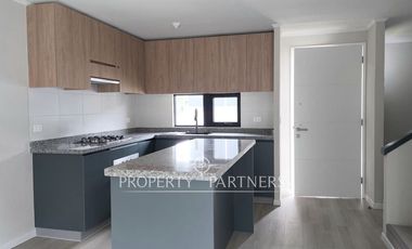 Townhouse en arriendo, Mirador de Puerto Varas