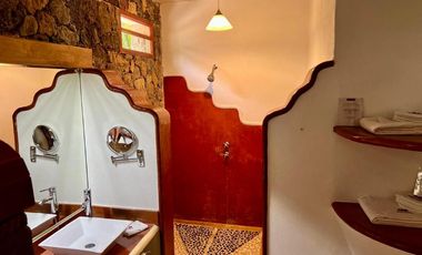 Propiedad en Malinalco (Hotel + Terreno)