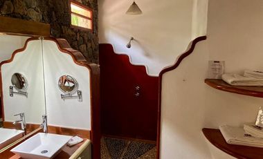 Propiedad en Malinalco (Hotel + Terreno)