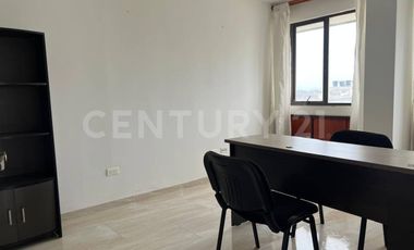 VENTA DE OFICINA EN EL CENTRO DE PALMIRA