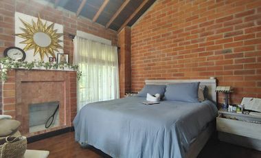 VENTA de CASA RESIDENCIAL en SABANETA