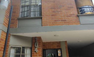 VENTA de CASA RESIDENCIAL en SABANETA