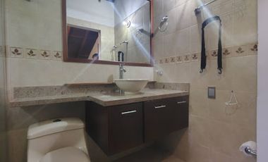 VENTA de CASA RESIDENCIAL en SABANETA