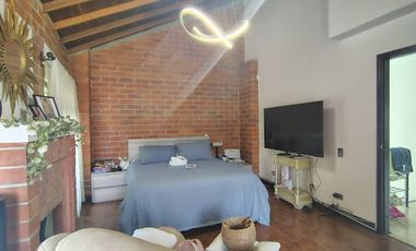 VENTA de CASA RESIDENCIAL en SABANETA