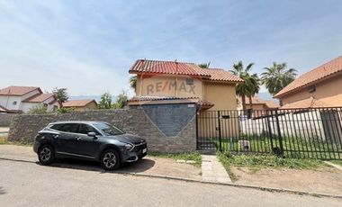 ARRIENDO ESPECTACULAR CASA PEÑALOLEN