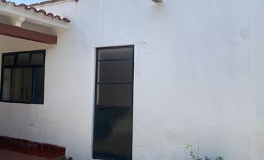 HABITACIÓN EN RENTA EN EL CENTRO DE TEQUISQUIAPAN
