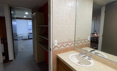 RENTA PENTHOUSE EN ZONA DORADA. CHAPULTEPEC 8VA SECCIÓN