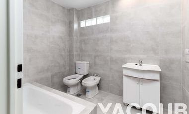 Dúplex en venta - 2 Dormitorios 4 Baños - 147Mts2 - Villa del Parque