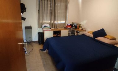 Casa con Terraza, Garage y Jardin