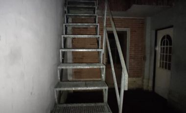 Casa con Terraza, Garage y Jardin