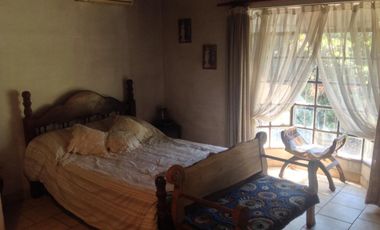 Casa en venta - 2 Dormitorios 2 Baños - Cochera - 1.627Mts2 - Del Viso