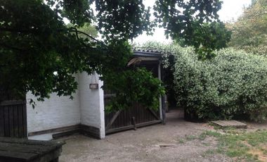 Casa en venta - 2 Dormitorios 2 Baños - Cochera - 1.627Mts2 - Del Viso