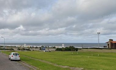 Casa en venta - 3 Dormitorios 2 Baños - Cochera - 163Mts2 - Mar del Plata