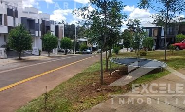 🏡 Casa en Renta – Fracc. Lartesi, Altozano