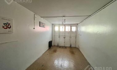 Casa 4 ambientes en venta en zona la perla