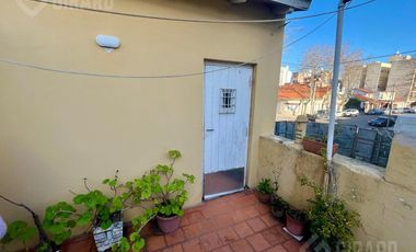Casa 4 ambientes en venta en zona la perla