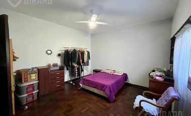 Casa 4 ambientes en venta en zona la perla