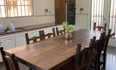 Casa en venta - 4 Dormitorios 4 Baños - Cochera - 830Mts2 - Bella Vista, San Miguel