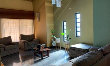 Casa en venta - 4 Dormitorios 4 Baños - Cochera - 830Mts2 - Bella Vista, San Miguel