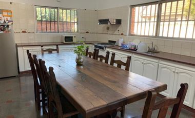 Casa en venta - 4 Dormitorios 4 Baños - Cochera - 830Mts2 - Bella Vista, San Miguel