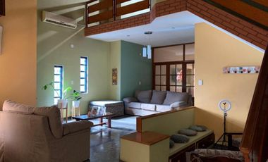 Casa en venta - 4 Dormitorios 4 Baños - Cochera - 830Mts2 - Bella Vista, San Miguel