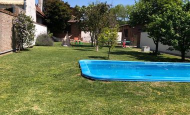 Casa en venta - 4 Dormitorios 4 Baños - Cochera - 830Mts2 - Bella Vista, San Miguel