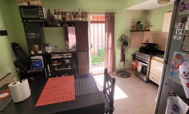 Dúplex en venta - 2 Dormitorios 1 Baño - Cochera - 40Mts2 - José C. Paz