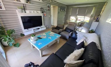 Casa en venta - 3 Dormitorios 4 Baños - Monte Grande