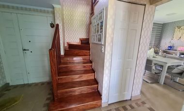 Casa en venta - 3 Dormitorios 4 Baños - Monte Grande