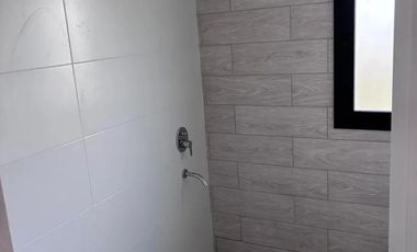 Casa en venta - 3 Dormitorios 2 Baños - La Plata