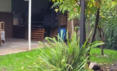 Casa en venta - 3 Dormitorios 1 Baño - Cochera - 278Mts2 - Florencio Varela