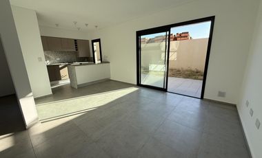 ALQUILO Duplex en VERBENAS HOUSING Manantiales 2