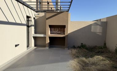 ALQUILO Duplex en VERBENAS HOUSING Manantiales 2