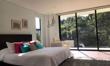 Espectacular Casa Campestre en el Alto de Las Palmas